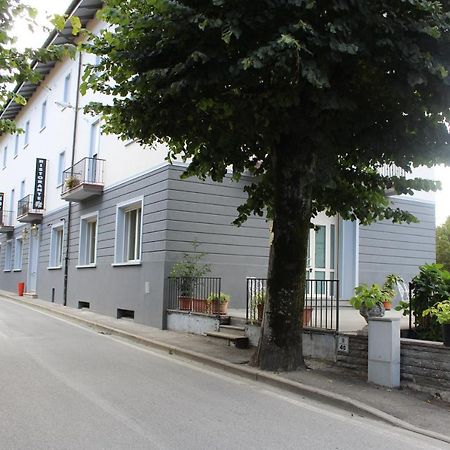 Hotel Margherita Montepiano ภายนอก รูปภาพ