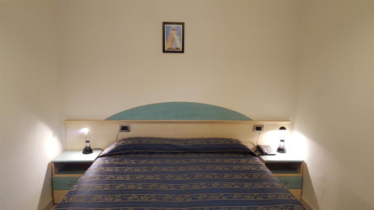 Hotel Margherita Montepiano ภายนอก รูปภาพ