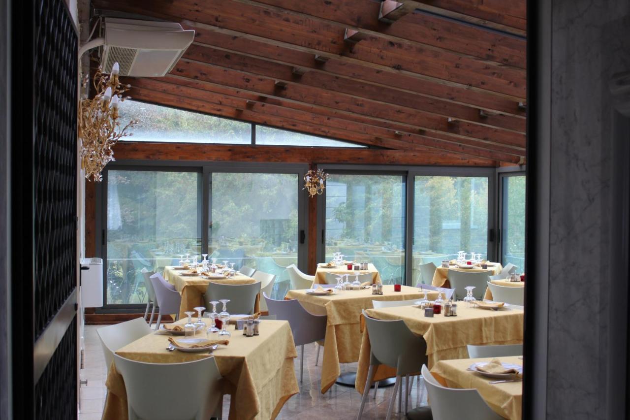 Hotel Margherita Montepiano ภายนอก รูปภาพ